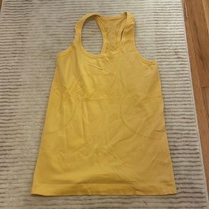 Lululemon run swiftly tank 6 yellow